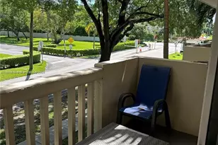 1800 Sans Souci Blvd, North Miami, FL 33181 - Photo 9