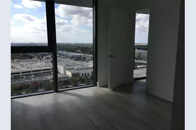 121 NE 34th St #1410, Miami, FL 33137 - Photo 11