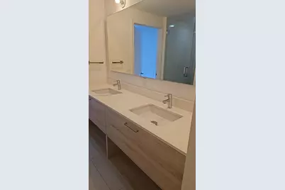 16385 Biscayne Blvd #902, North Miami Beach, FL 33160 - Photo 9