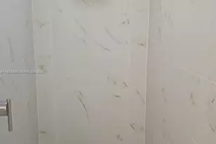 16385 Biscayne Blvd, North Miami Beach, FL 33160 - Photo 11