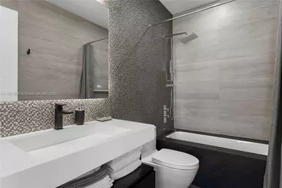 6000 Island Blvd #PH7, Aventura, FL 33160 - Photo 39