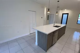 8045 NW 104th Ave, Doral, FL 33178 - Photo 23