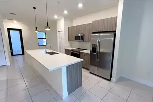 8045 NW 104th Ave, Doral, FL 33178 - Photo 21