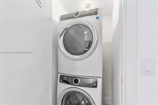 1150 102nd St, Bay Harbor Islands, FL 33154 - Photo 15