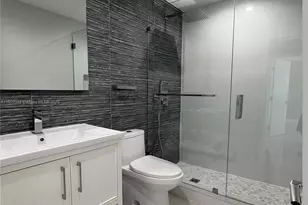 1321 Garfield St, Hollywood, FL 33019 - Photo 35
