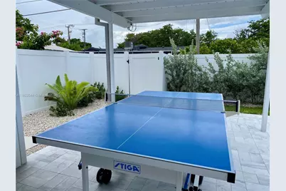 1321 Garfield St, Hollywood, FL 33019 - Photo 51