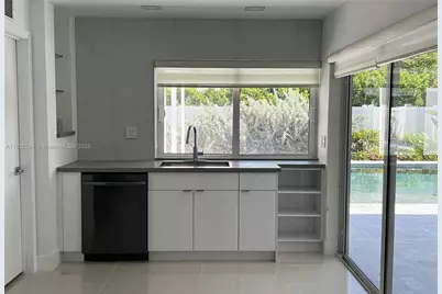 1321 Garfield St, Hollywood, FL 33019 - Photo 13