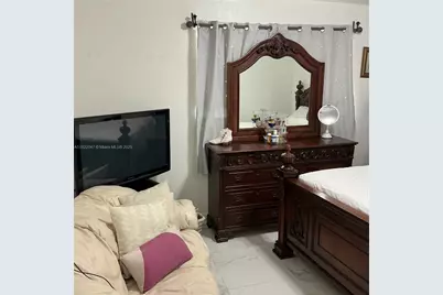 1924 NW 35th St, Miami, FL 33142 - Photo 21