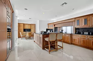 20155 NE 38th Ct, Aventura, FL 33180 - Photo 15