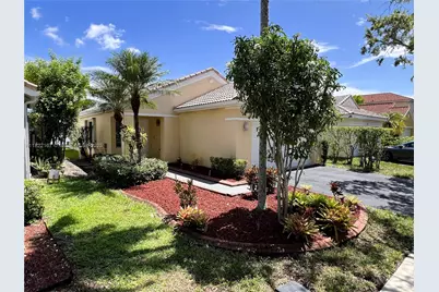 1605 Salerno Cir, Weston, FL 33327 - Photo 3