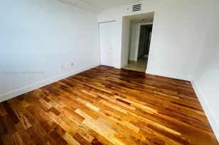 1155 Brickell Bay Dr, Miami, FL 33131 - Photo 15