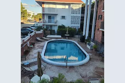 2424 NE 9th St #212, Fort Lauderdale, FL 33304 - Photo 1