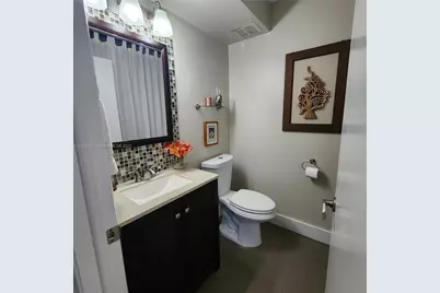 2424 NE 9th St #212, Fort Lauderdale, FL 33304 - Photo 15