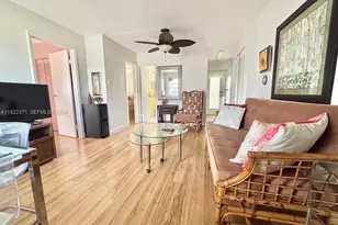 1125 SE 14th Pl, Fort Lauderdale, FL 33316 - Photo 1