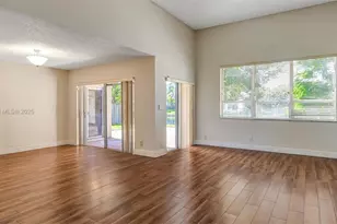 1110 NW 108th Ave, Plantation, FL 33322 - Photo 7