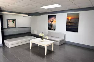 13499 Biscayne Blvd, North Miami, FL 33181 - Photo 21