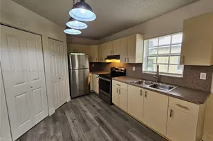 800 NW 15th Ave, Fort Lauderdale, FL 33311 - Photo 5