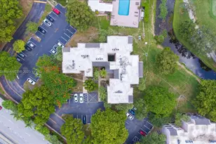 9481 Evergreen Pl, Davie, FL 33324 - Photo 25