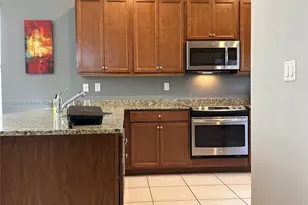 3278 W 97th Terrace, Hialeah, FL 33018 - Photo 37