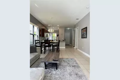 3278 W 97th Ter, Hialeah, FL 33018 - Photo 29