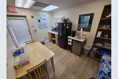 7777 N University Dr #101, Tamarac, FL 33321 - Photo 17