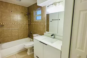 18961 NW 22nd St, Pembroke Pines, FL 33029 - Photo 17