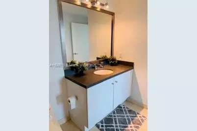 90 SW 3rd St #3010, Miami, FL 33130 - Photo 13