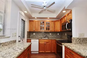 2920 Point E Dr, Aventura, FL 33160 - Photo 5