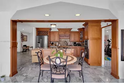 7080 SW 98th Ave, Miami, FL 33173 - Photo 29