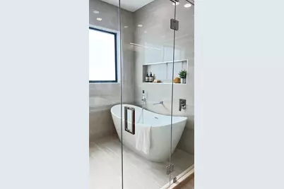 1700 NE 18th St, Fort Lauderdale, FL 33305 - Photo 47