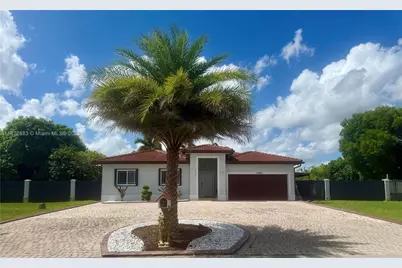 20401 SW 317th St, Homestead, FL 33030 - Photo 1