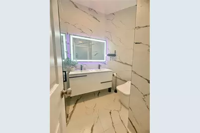 20401 SW 317th St, Homestead, FL 33030 - Photo 9