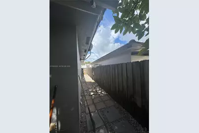 1281 NE 41st Pl, Homestead, FL 33033 - Photo 7