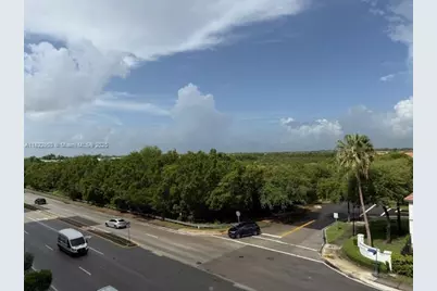 7875 NW 107th Ave #410, Doral, FL 33178 - Photo 29