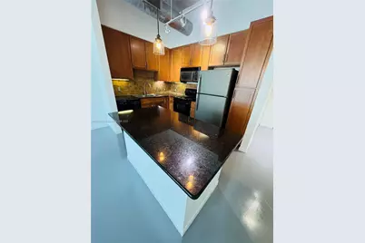 2001 Biscayne Blvd #2402, Miami, FL 33137 - Photo 15