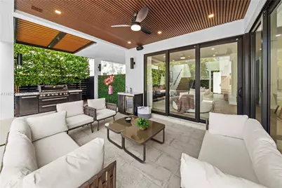 550 NW 42nd St, Miami, FL 33127 - Photo 17