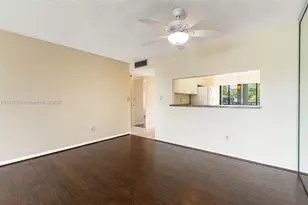 9455 N Belfort Cir, Tamarac, FL 33321 - Photo 7