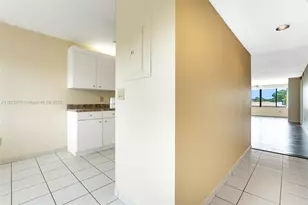 9455 N Belfort Cir, Tamarac, FL 33321 - Photo 3