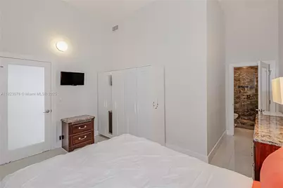 2301 Collins Ave #1619, Miami Beach, FL 33139 - Photo 21