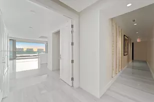 17901 Collins Ave, Sunny Isles Beach, FL 33160 - Photo 7