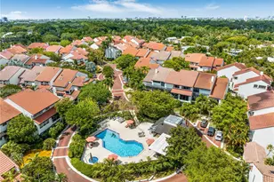 2000 S Bayshore Dr, Miami, FL 33133 - Photo 17