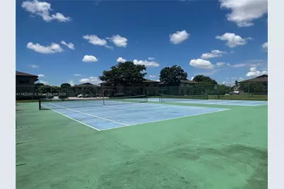 10006 Winding Lake Rd #102, Sunrise, FL 33351 - Photo 13