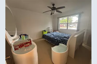 10006 Winding Lake Rd #102, Sunrise, FL 33351 - Photo 9