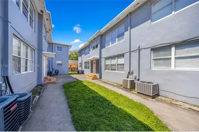 1580 SW 6th St, Miami, FL 33135 - Photo 5