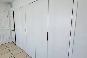 1420 Atlantic Shores Blvd, Hallandale Beach, FL 33009 - Photo 13