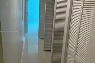 7661 NW 107th Ave, Doral, FL 33178 - Photo 19