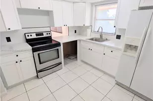 14901 SW 4th St, Pembroke Pines, FL 33027 - Photo 3