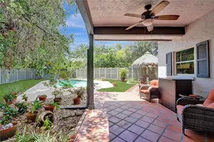 6653 Stratford Dr, Parkland, FL 33067 - Photo 13