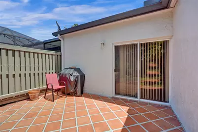 6653 Stratford Dr, Parkland, FL 33067 - Photo 17