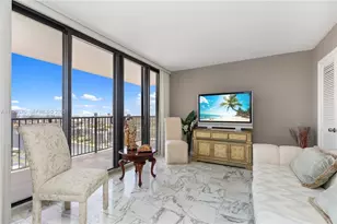 2101 S Ocean Dr, Hollywood, FL 33019 - Photo 23